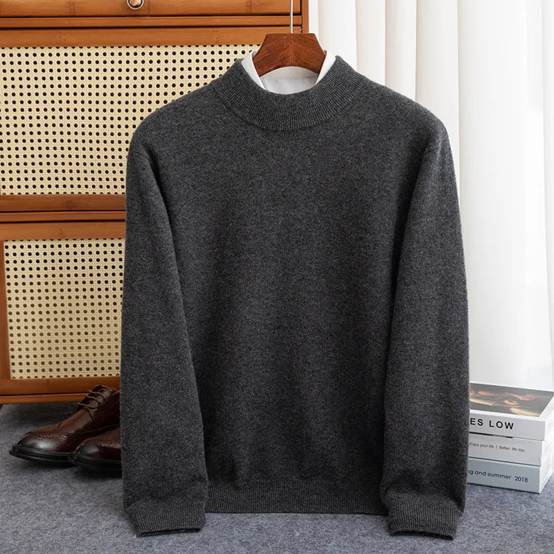 Man wearing a half-turtleneck wool sweater in camel colour, loose fit, for winter.