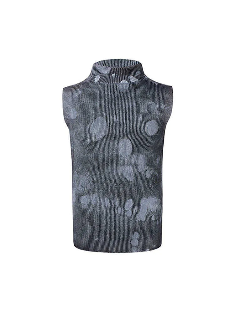 Men's black sleeveless wool vest t-shirt with silver pastebrushing effect and a stand collar