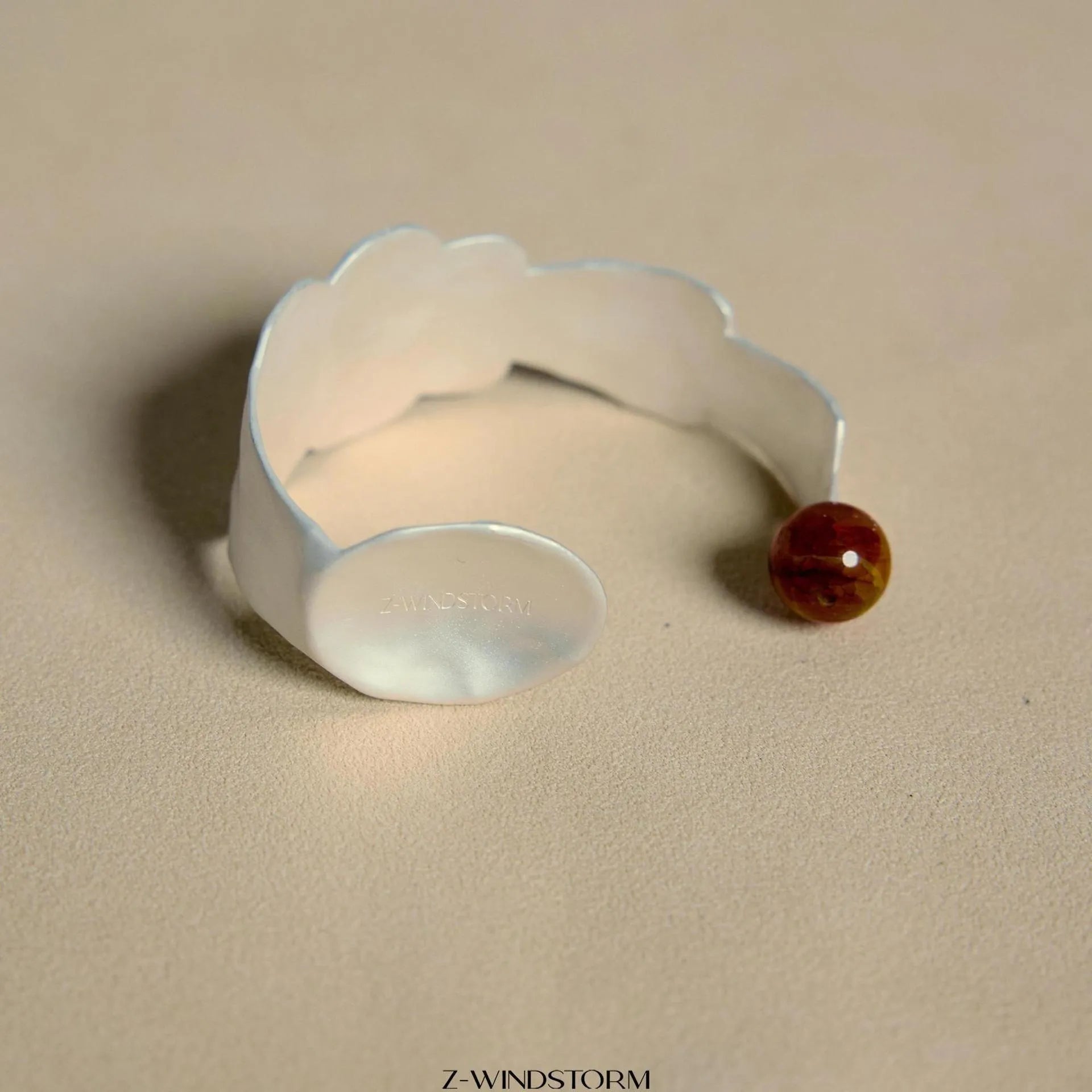 Alloy ring and bracelet jewellery set with electroplated finish and diamond shape elements