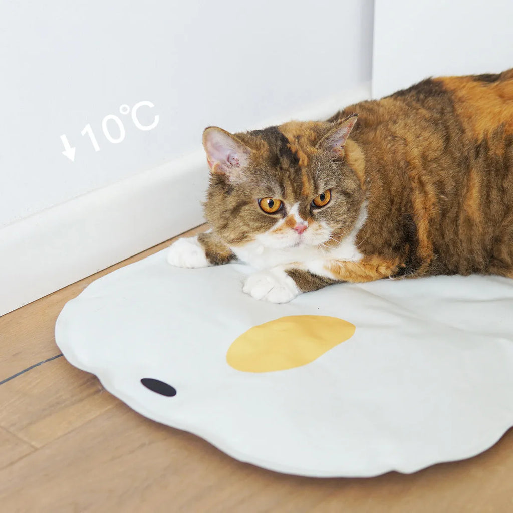 Chick shaped pet cooling mat 45cm square with composite cloth surface