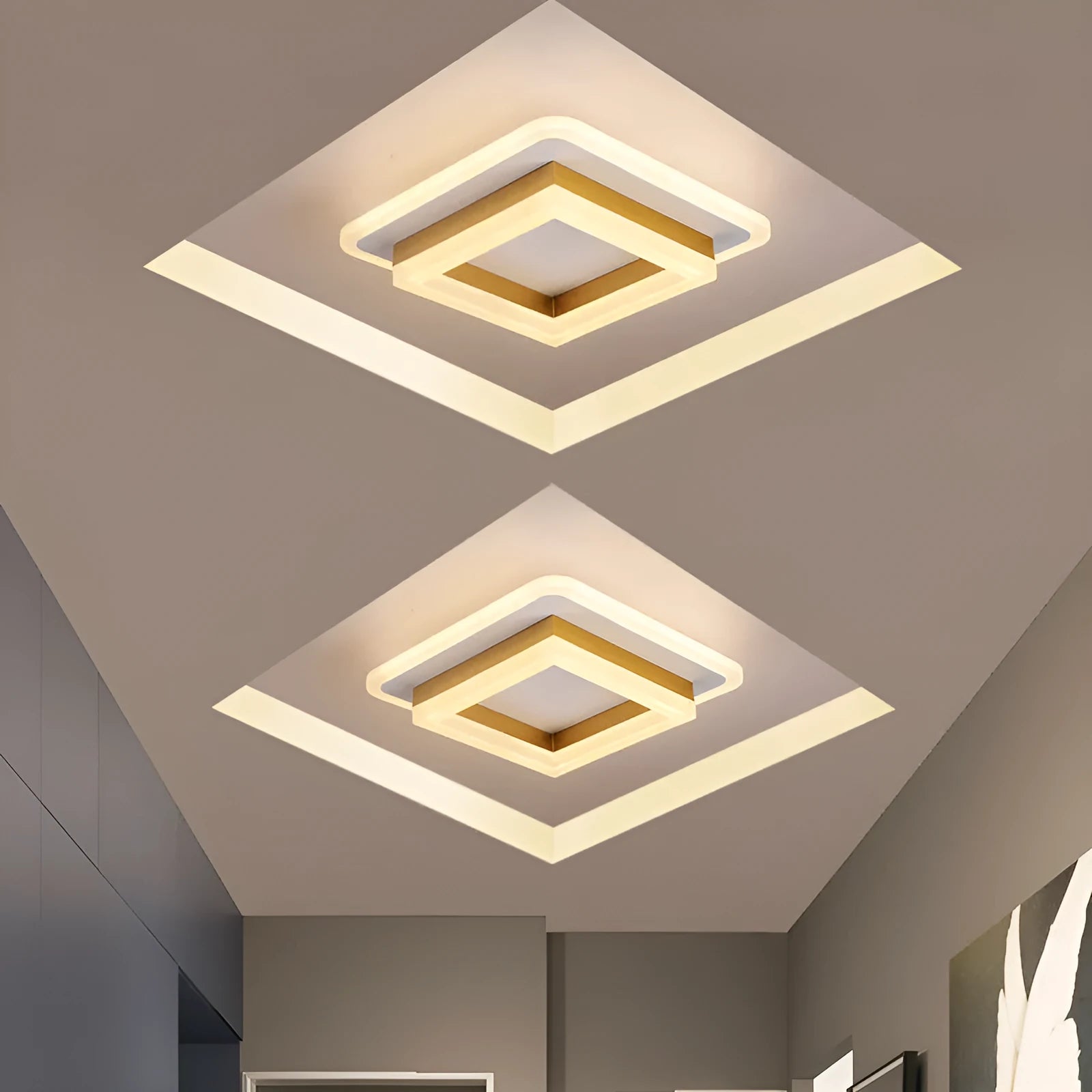 Modern simple LED ceiling light in black or gold, round or square shape, for corridors and hallways.