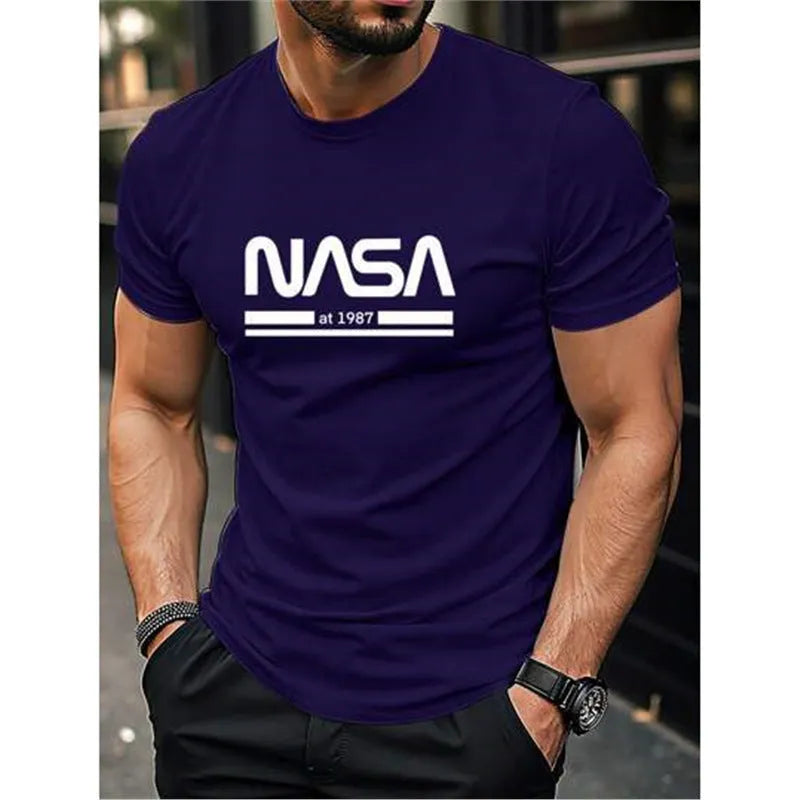 Men's slim-fit cotton short sleeve t-shirt in multiple colours with straight cut design