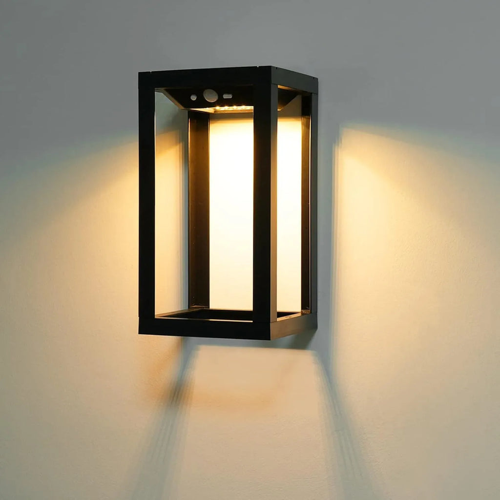 Modern Chinese style waterproof solar outdoor wall lamp for garden and courtyard lighting