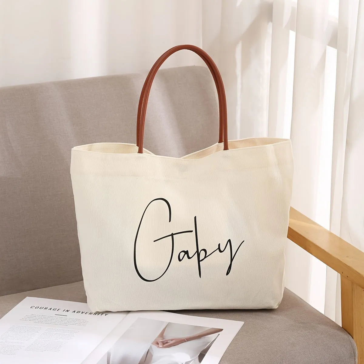 Natural cotton canvas tote bag with 40cm width for shopping and everyday carrying