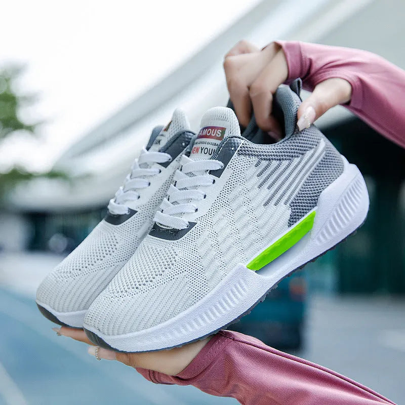 Men's blue casual mesh sports shoes with round toe and fabric upper on a wear-resistant sole.