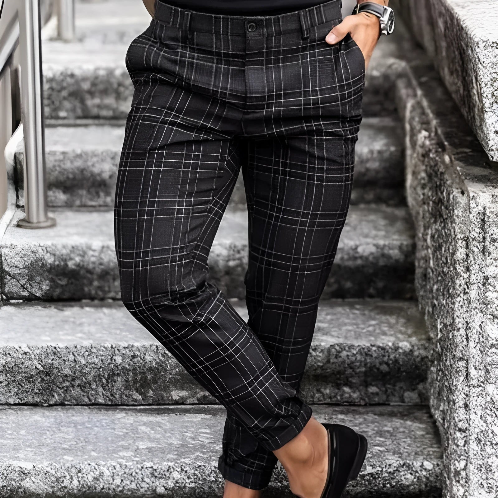 Men's loose thin casual trousers in khaki grid pattern, chemical fibre blend, mid-waist button placket