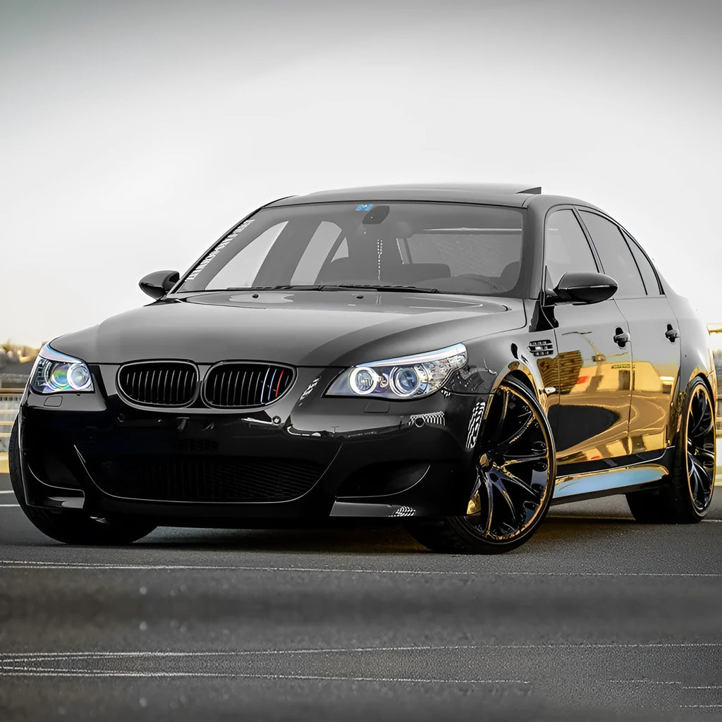 Carbon fibre effect ABS front grille for BMW 5-Series E60 and E66 models 2004-2009