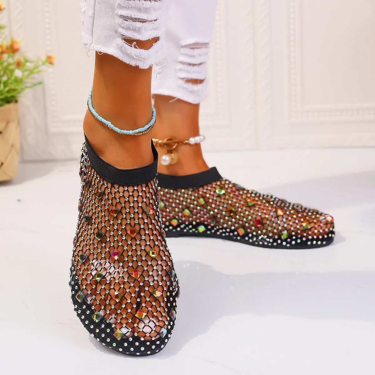 Women's colourful rhinestone mesh flat sandals with round toe and rubber sole for summer beach wear