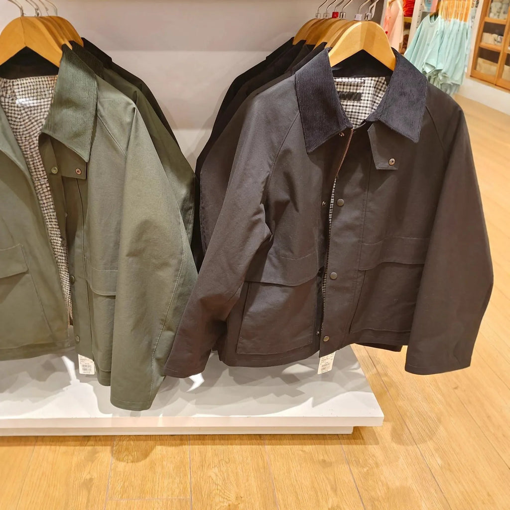 Japanese men's loose short casual jacket in black with plaid or solid colour options, thin polyester shell and 95% cotton lining
