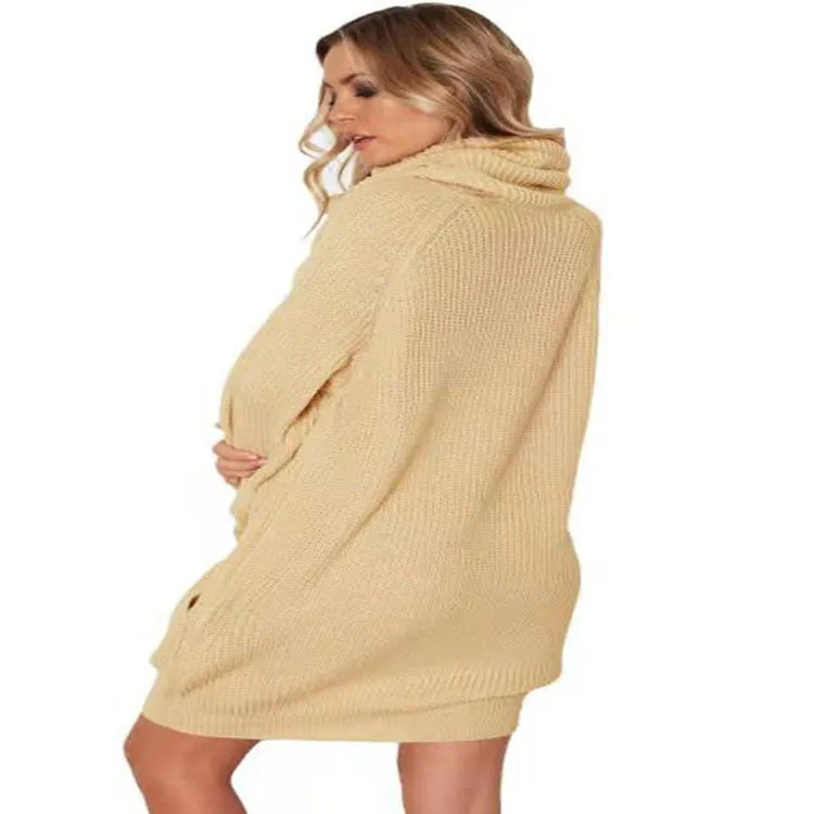 Lapel neckline pullover sweater in yellow, black, or apricot colours with regular sleeves