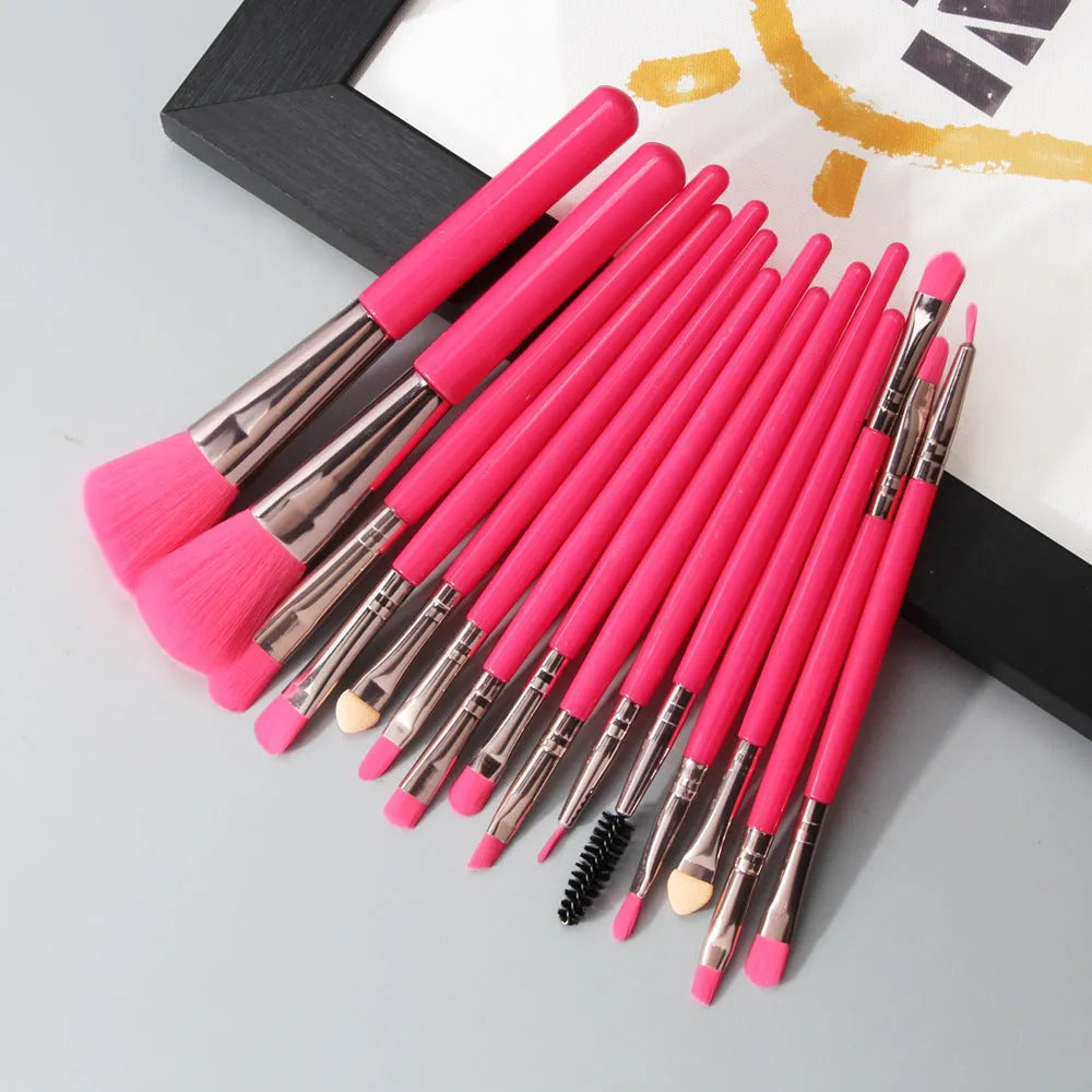 18-piece make-up brush set with various brush heads including a fan brush on a white background.
