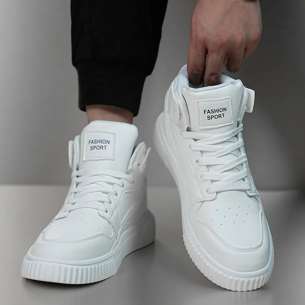 Men's white round-toe casual shoes made from microfiber for autumn and winter.