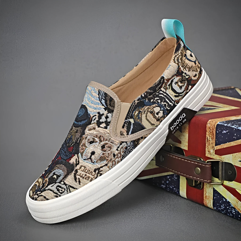 Canvas slip-on sneakers in khaki with vulcanised rubber sole and breathable mesh lining