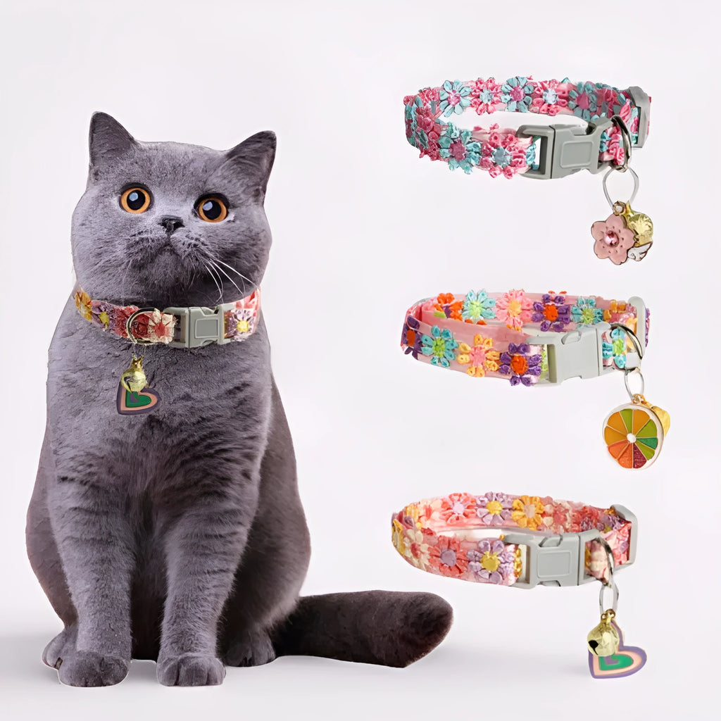 Lace embroidery trim bell cat collar in flower, lemon, or love style, polyester, free size