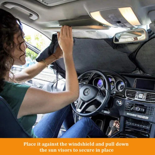 Silver car windshield sunshade in reflective metallic polyester and nylon, 150x70cm flat size