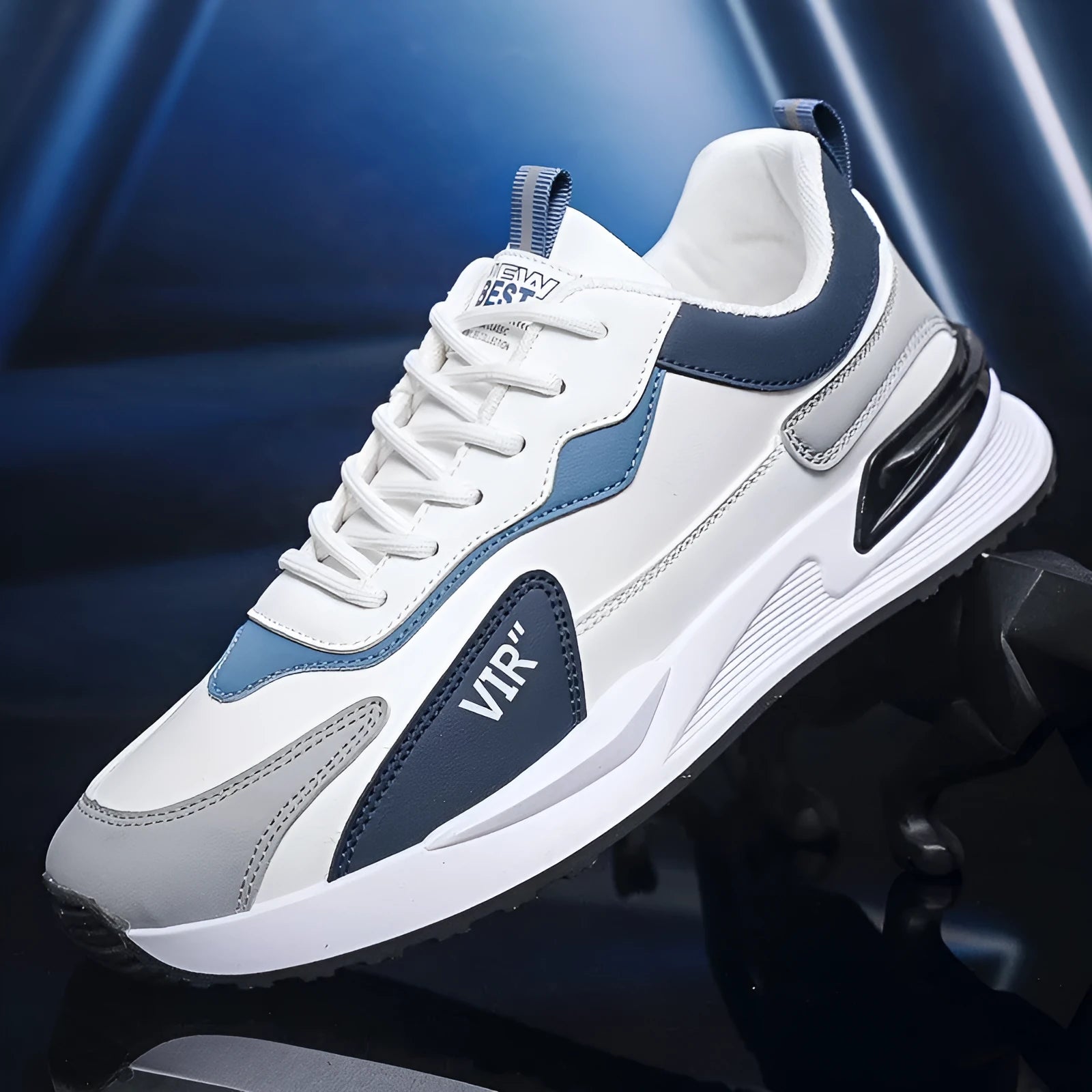 Men's colour block mesh sneakers with lace-up design and round toe