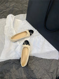 Women's ballet flat shoes with round toe and bowknot detail in soft rubber sole construction
