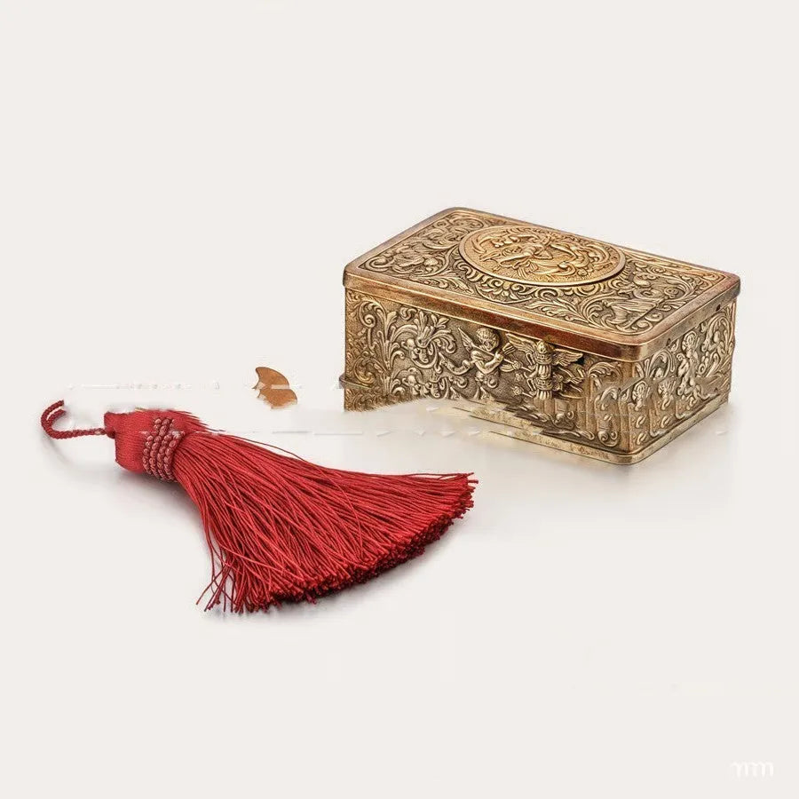 3D retro bird music box in gold, silver, or black, measuring 9.8 x 6.4 x 3.6 cm