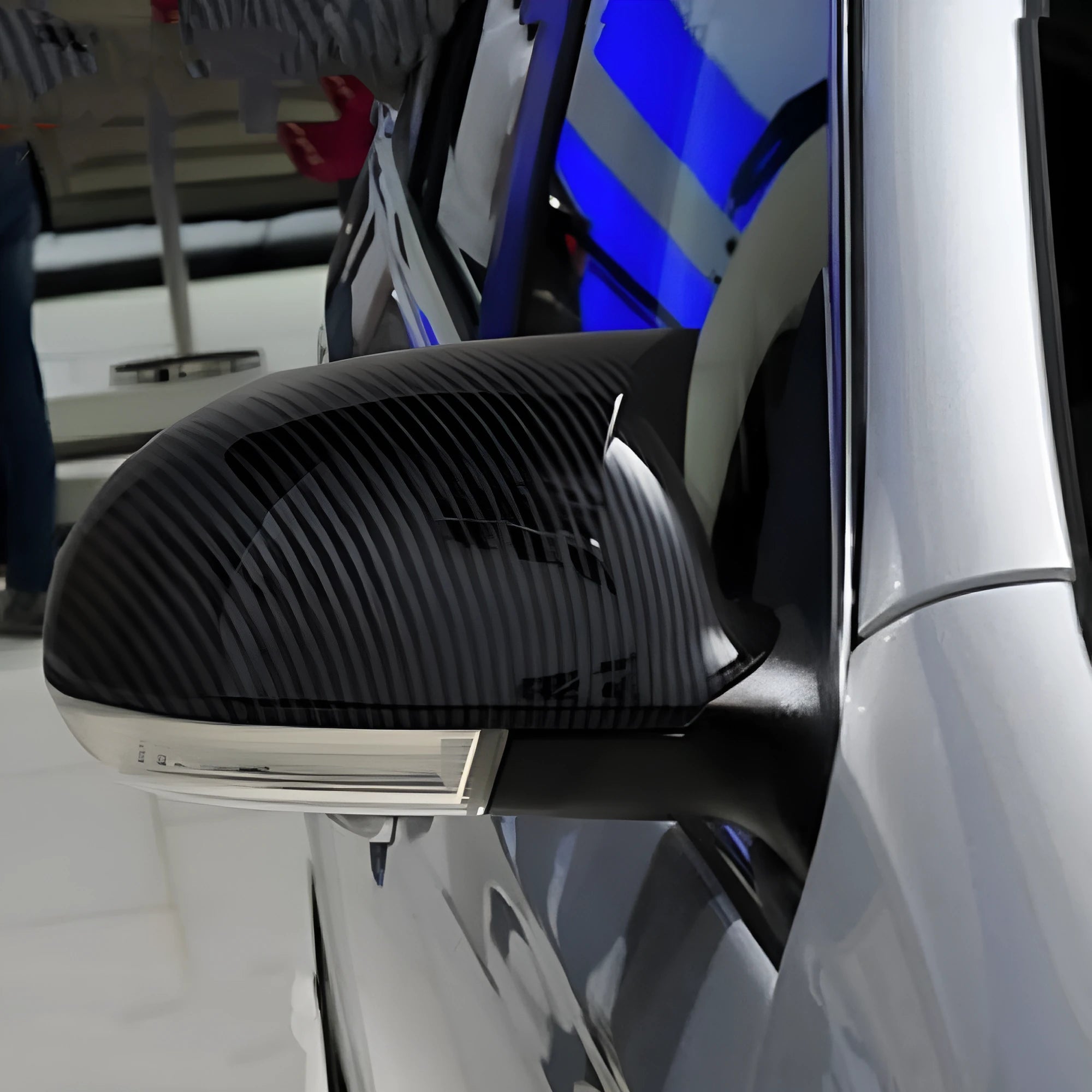 Pair of horn bright black plastic reflector shells for Volkswagen Old Sagitar with carbon fibre detail.