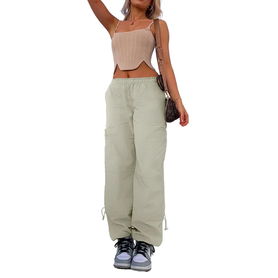 Straight-leg loose fit cargo casual pants in multiple colours on a mannequin, showing utility pockets.
