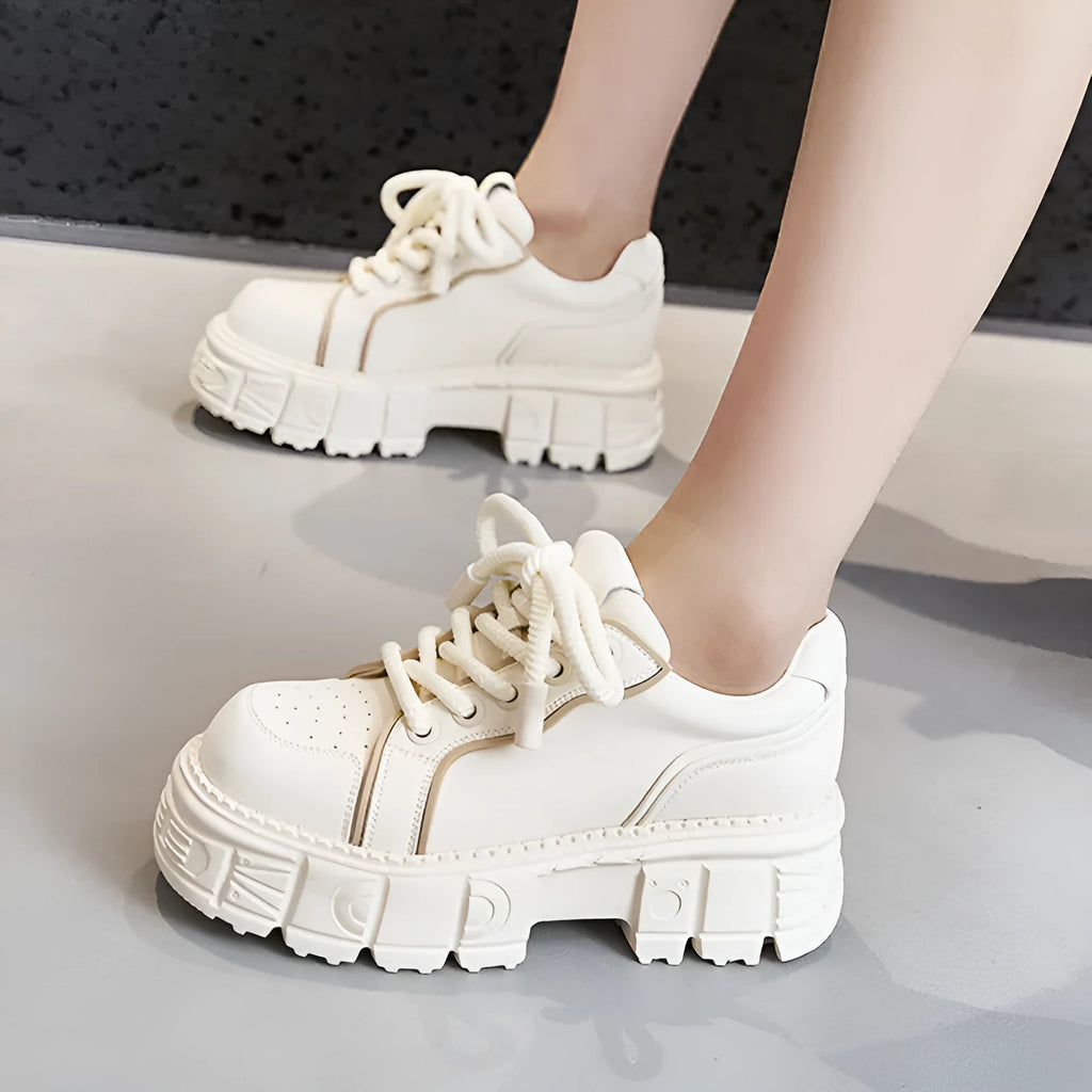 Women's beige leather casual shoes with a 3cm high spring muffin rubber foam sole.