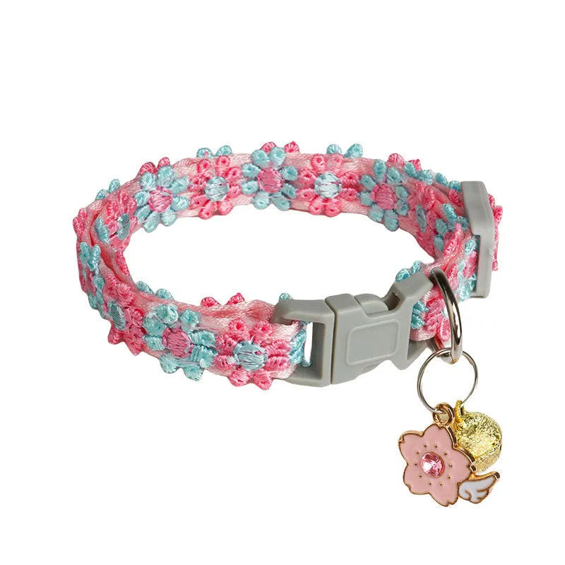 Lace embroidery trim bell cat collar in flower, lemon, or love style, polyester, free size