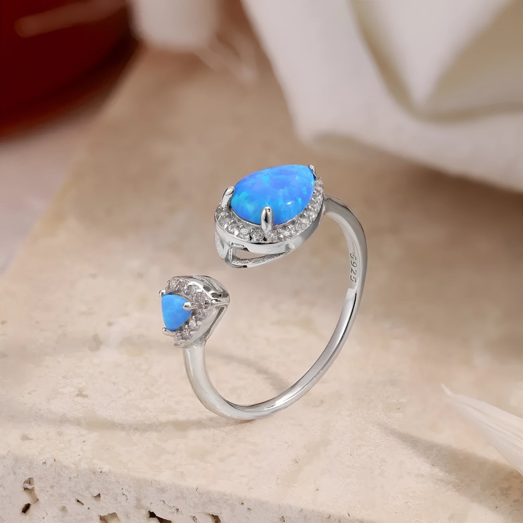 S925 sterling silver adjustable open mouth ring with blue drop-shaped fat triangle opal design geometric style