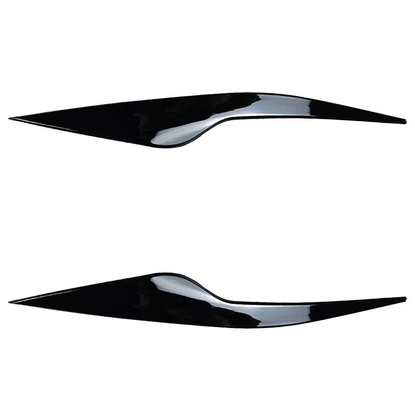 Ford Focus headlight eyebrow stickers in carbon fibre pattern or piano black ABS plastic