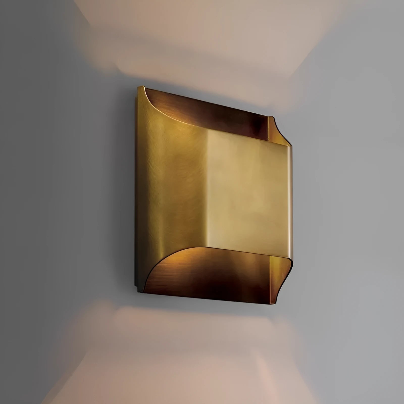 Modern minimalist full copper wall lamp in brushed copper finish, square shape, 20cm x 20cm size