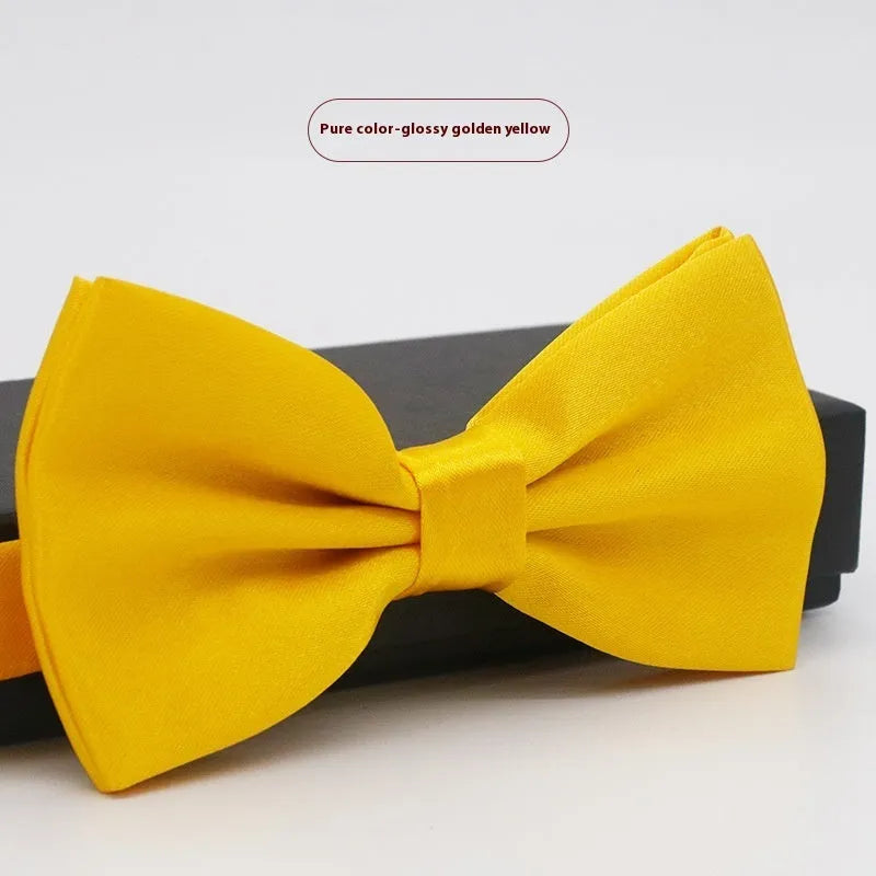Men's solid colour flat head polyester bow tie on white background