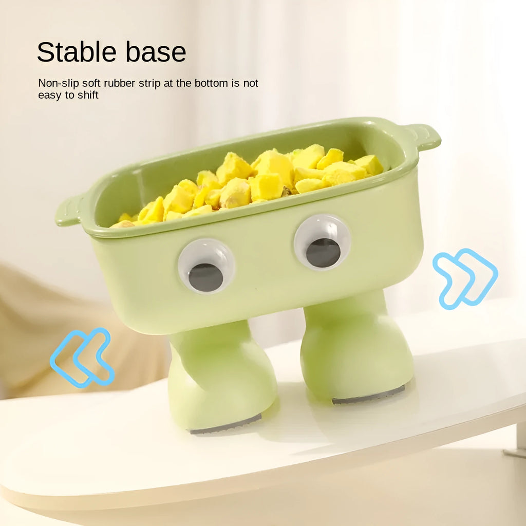 Elevated cat bowl with robot shape, 15° tilt angle, and anti-slip base for pet feeding