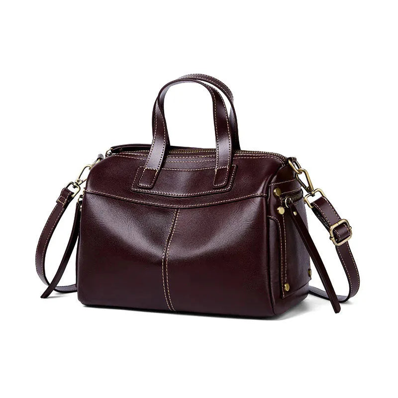 Genuine leather shoulder bag for women in classic black first layer cowhide with sewing line detail