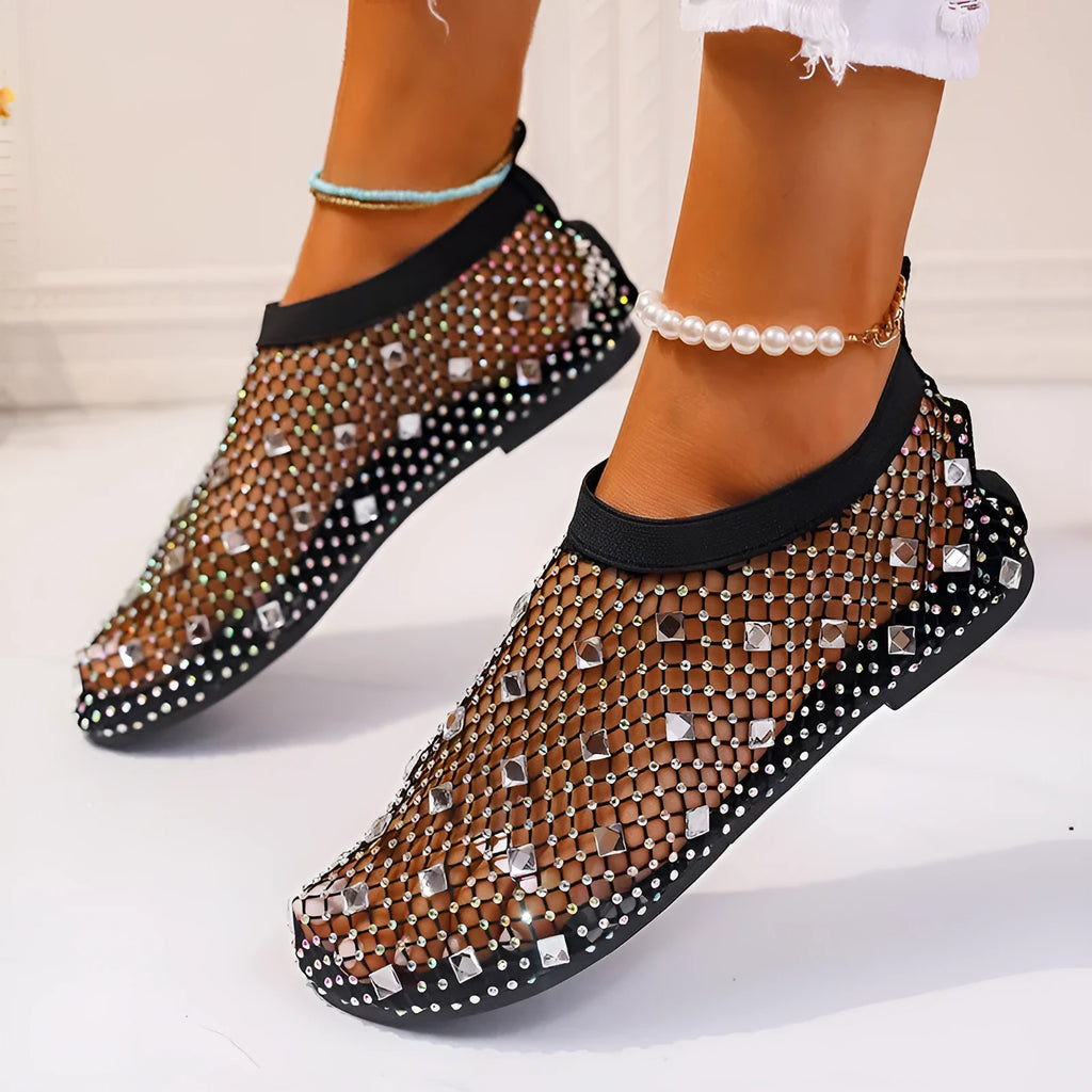 Women's colourful rhinestone mesh flat sandals with round toe and rubber sole for summer beach wear