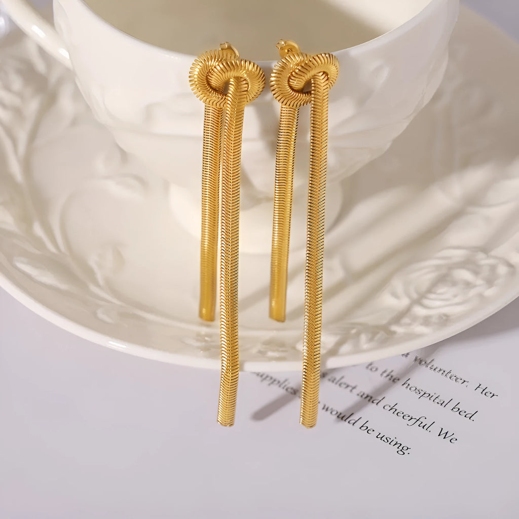 Gold knotted tassel snake chain long necklace with matching titanium steel electroplated earrings