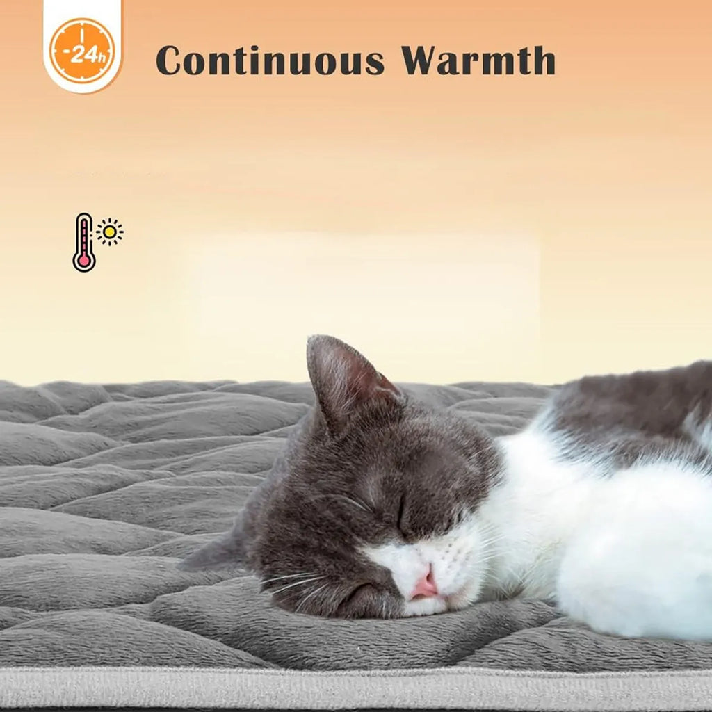 Self-heating pet mat in brown or grey with non-slip base, 5-layer thermal pad for dogs and cats