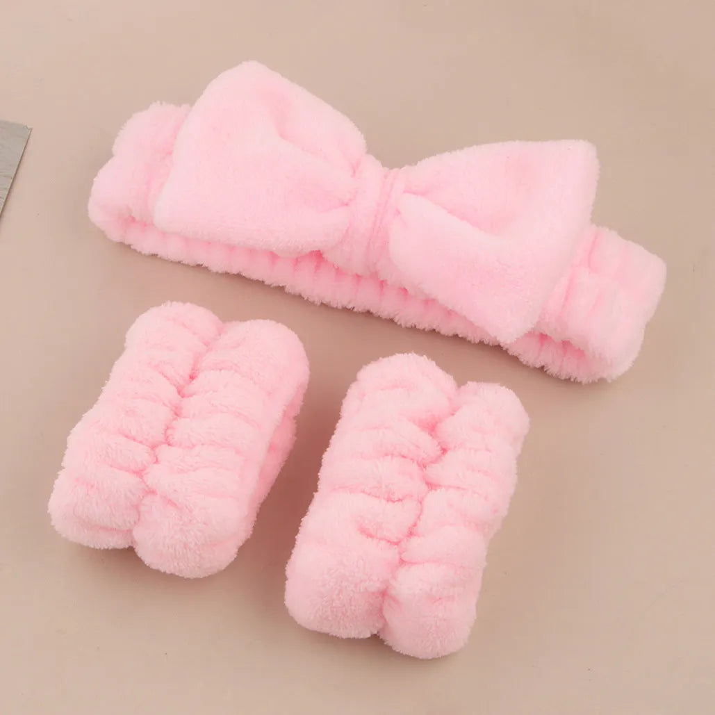 Facial brush set with coral fleece hair band in multiple colours including purple, grey, white, and pink