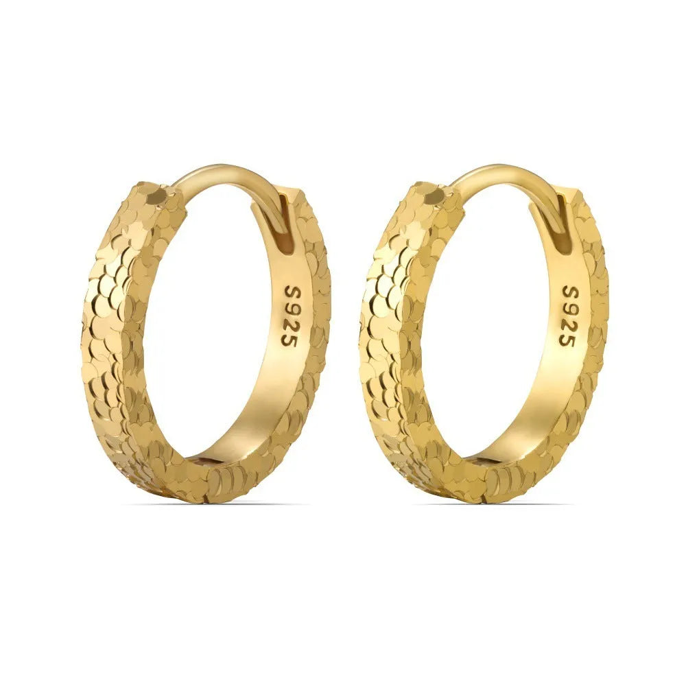 Pair of S925 sterling silver geometric ice crushing earrings with ring shape design in gold colour