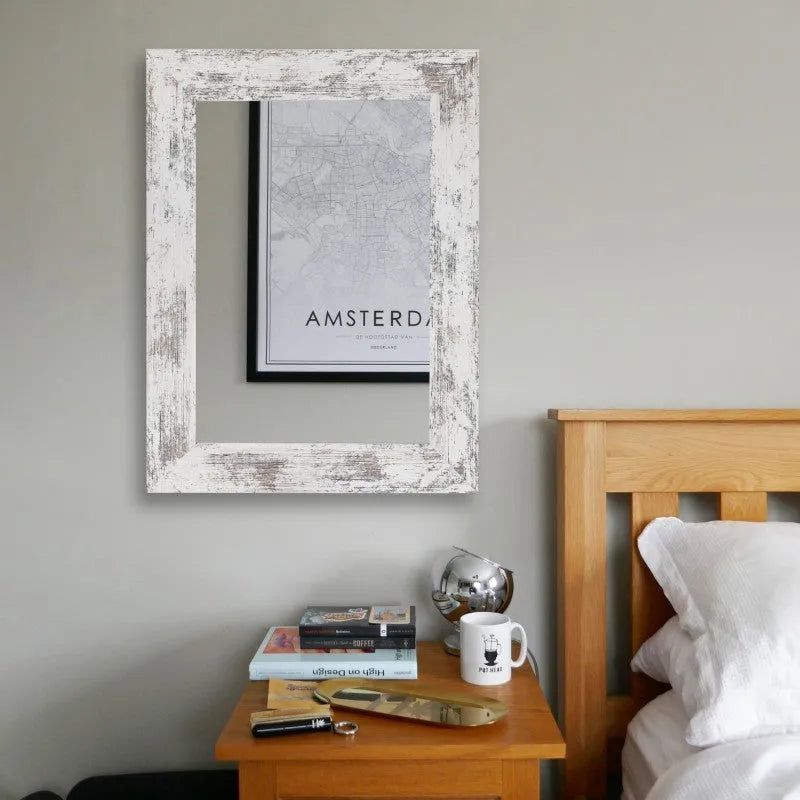 Wall-mounted modern pastoral style bathroom mirror with retro Chinese frame in small old white