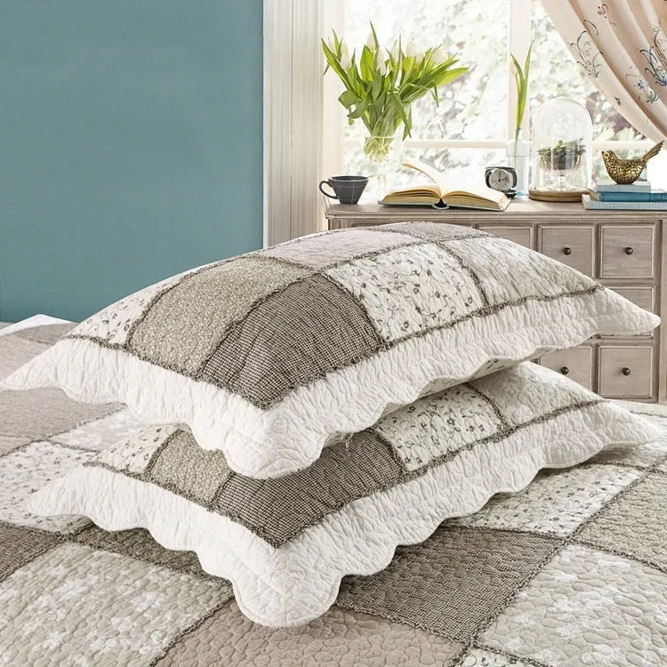 Pure cotton bedspread-style three-piece bedding set with quilted texture in various colour options
