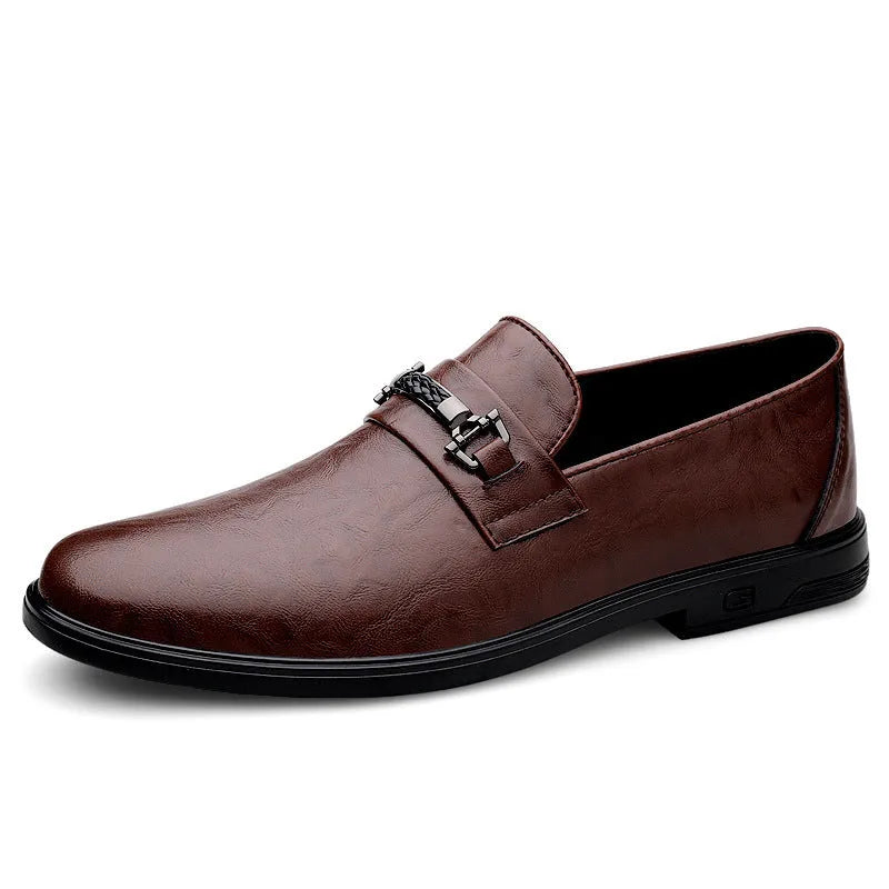 Gentleman formal wear low-top slip-on cowhide shoes, black, with round toe and chunky heel