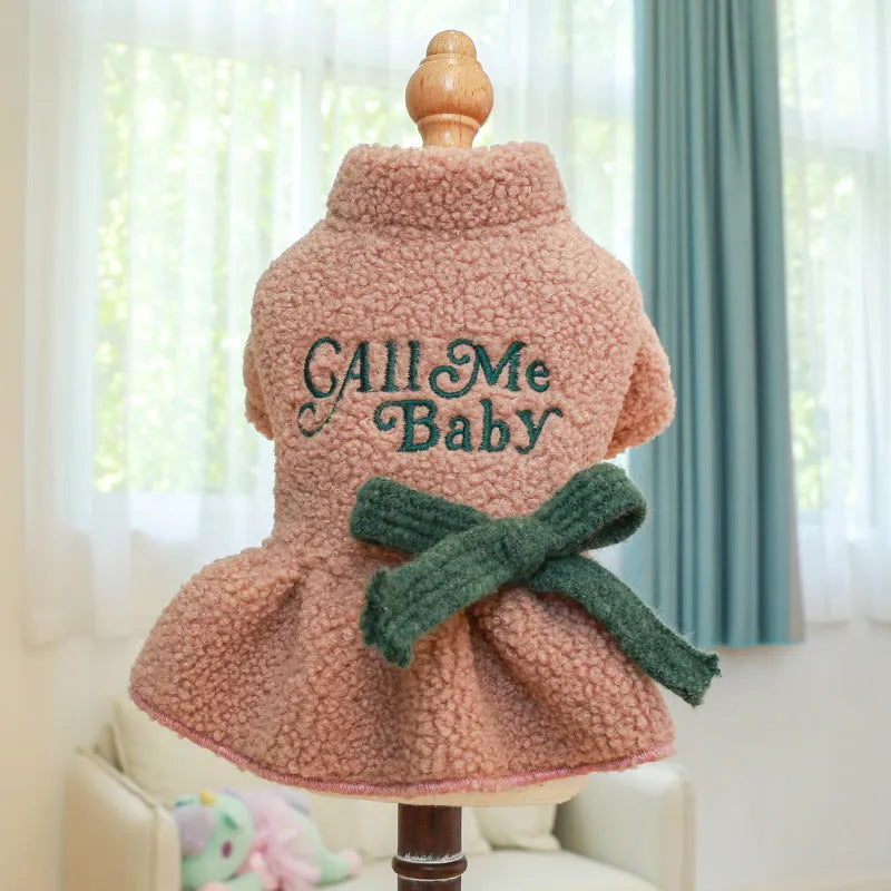 Pet fleece skirt in pink or dark blue for dogs and cats with Berber polyester fabric