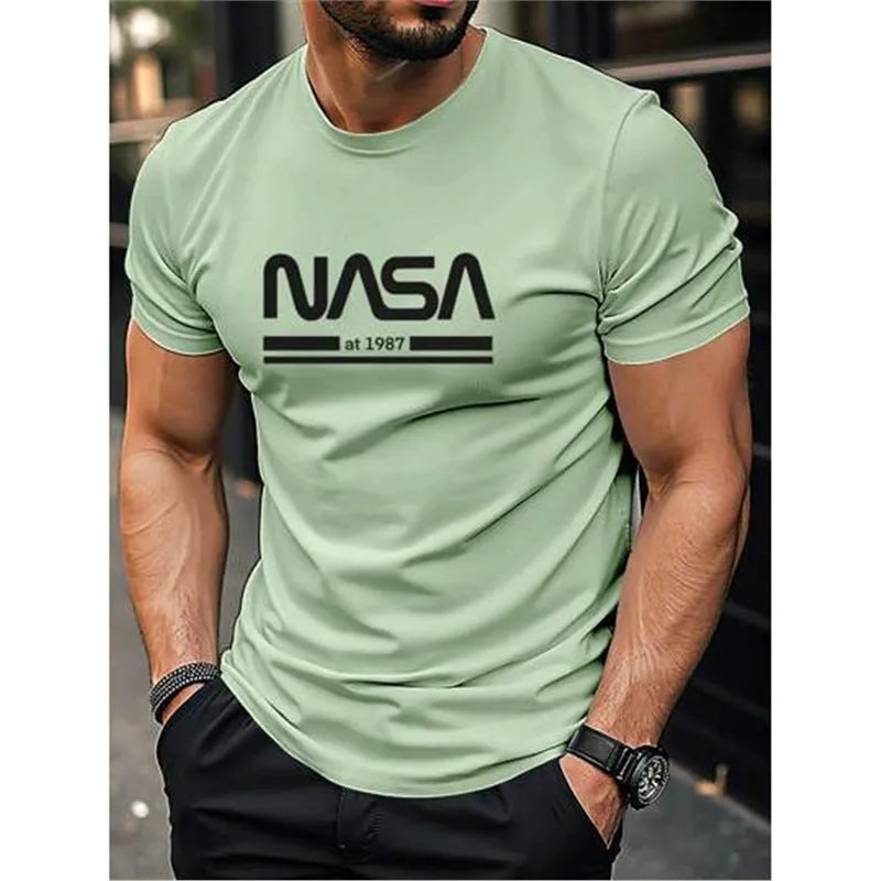Men's slim-fit cotton short sleeve t-shirt in multiple colours with straight cut design