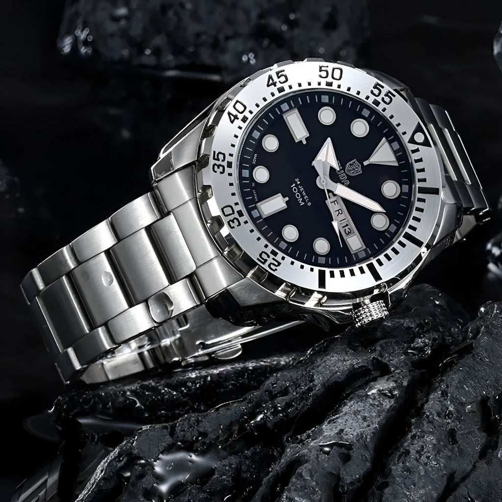 Men's waterproof sports watch with luminous quartz movement and 15mm thickness on wrist