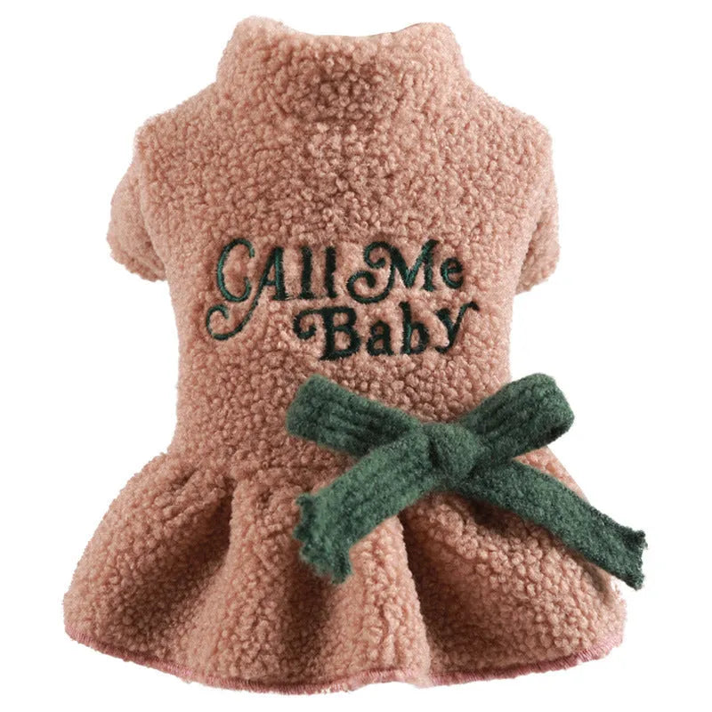 Pet fleece skirt in pink or dark blue for dogs and cats with Berber polyester fabric