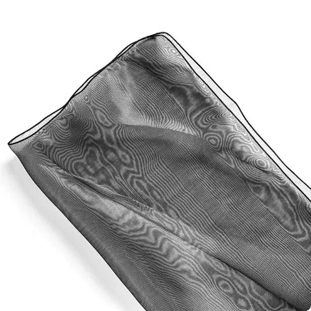 Silk fabric bouquet packaging bag with arabesquitic texture in five colour options