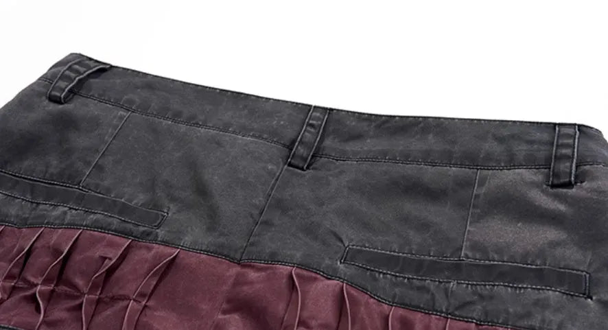 Boy modelling black wide-leg summer pants in a refined Korean style
