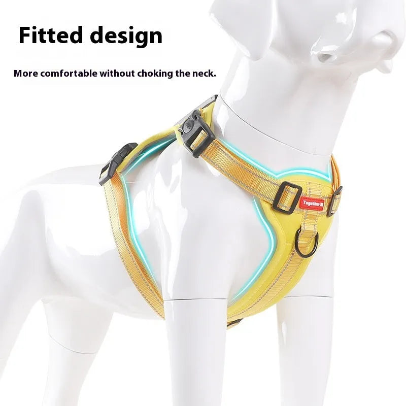 Polyester dog chest harness and rope set in multiple colours and sizes for secure pet control.