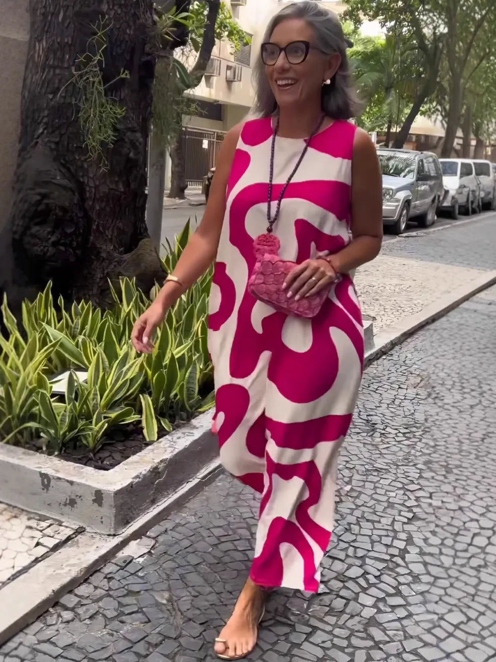 New V-neck printed sleeveless casual dress for women in rose red with A-line skirt