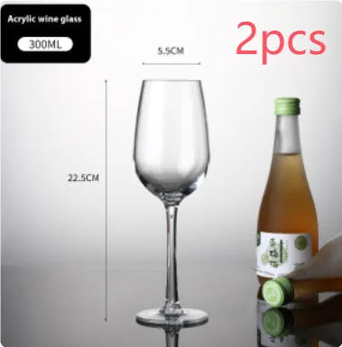 Transparent PC acrylic wine bottle with modern simple design, 300ml or 550ml capacity for party catering
