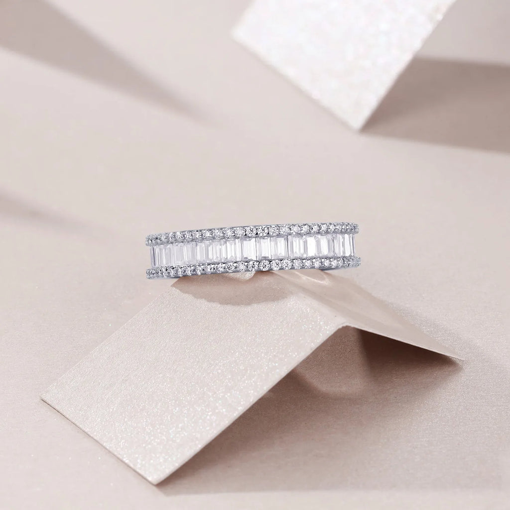 Studded With Stars moissanite wedding ring set in platinum-plated S925 silver, less than 0.1 carat, size 7, gift box